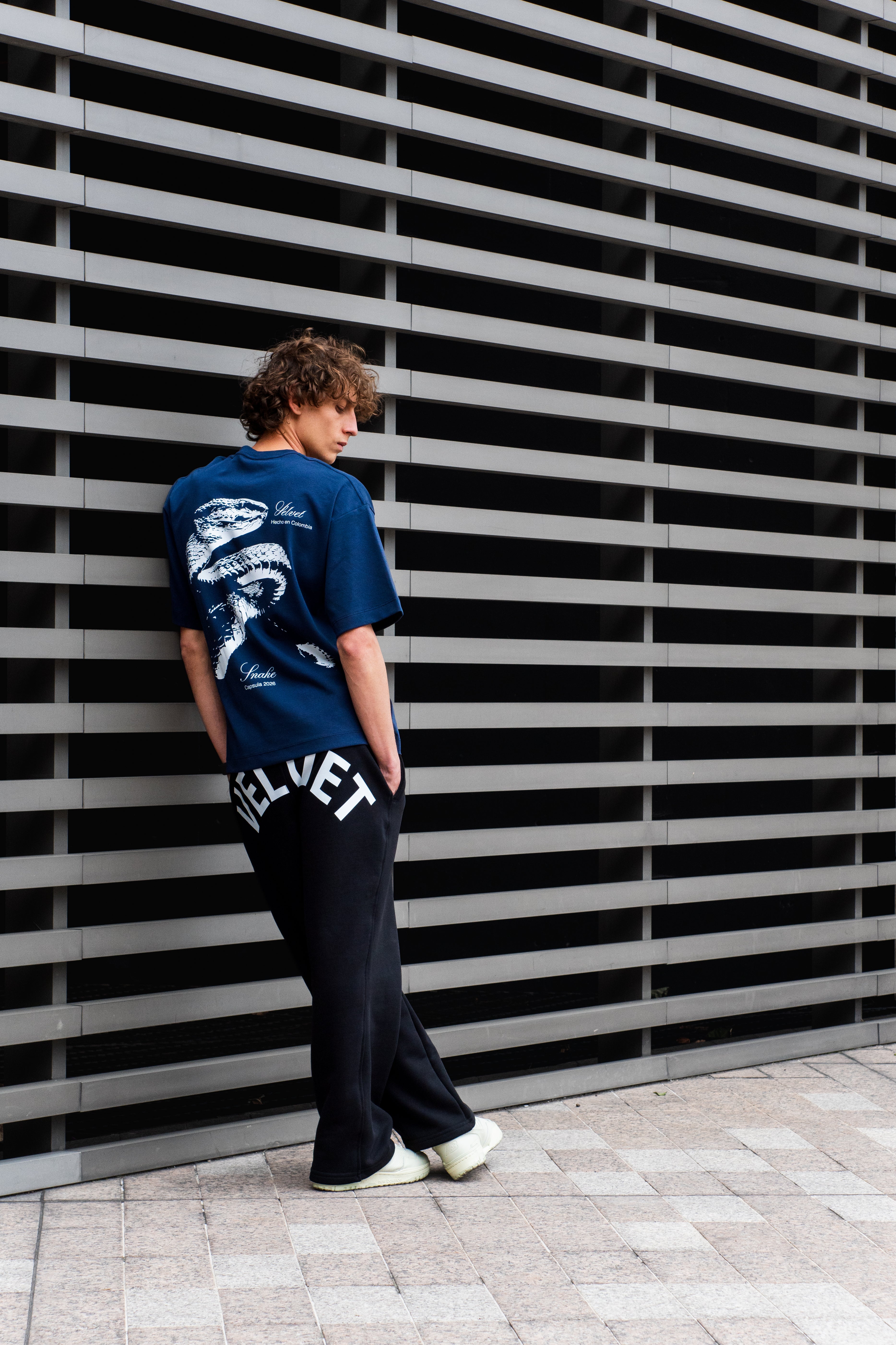 Camiseta Azul Oversize